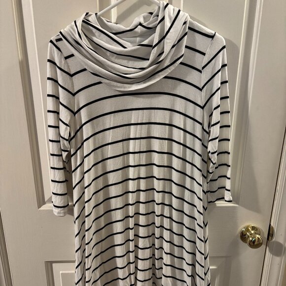Altar'd State Women's Tunic Style Black/White Striped Dress with Cowl Neck ~ Med - Picture 1 of 4